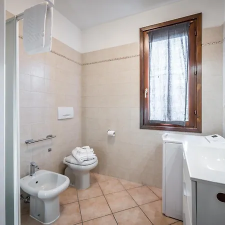 Casa Agostino Casa Con Giardino Casalgrande